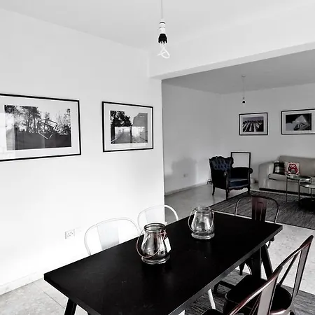 Artist Flat Larnaca