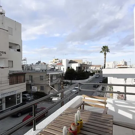 Artist Flat Larnaca